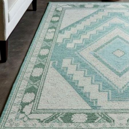 Handknotted Wool Modern Rug